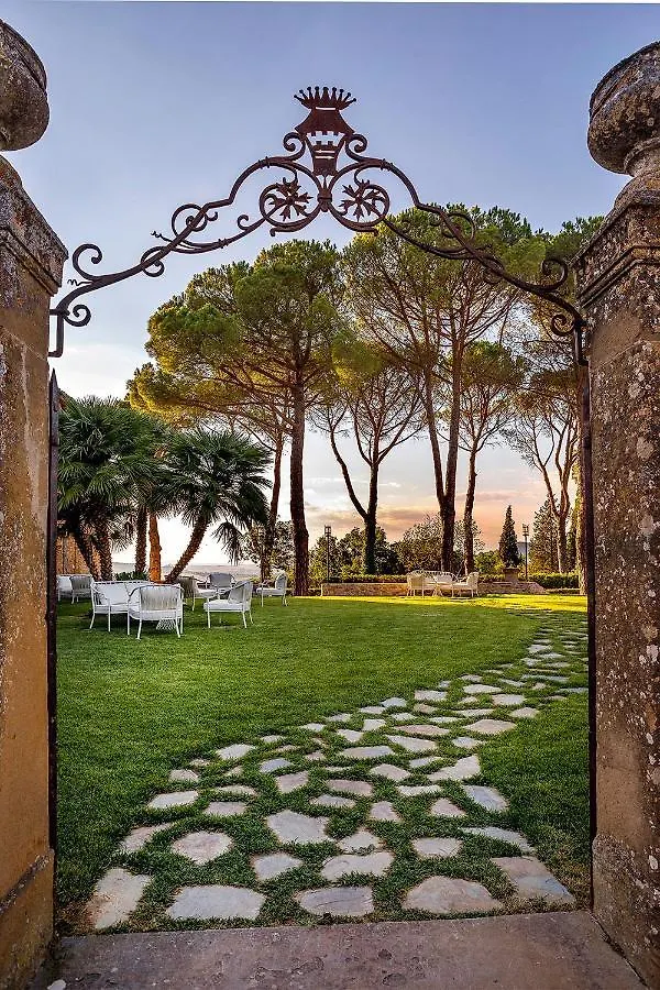 Palazzo Massaini - La Pieve Villa Pienza Italy